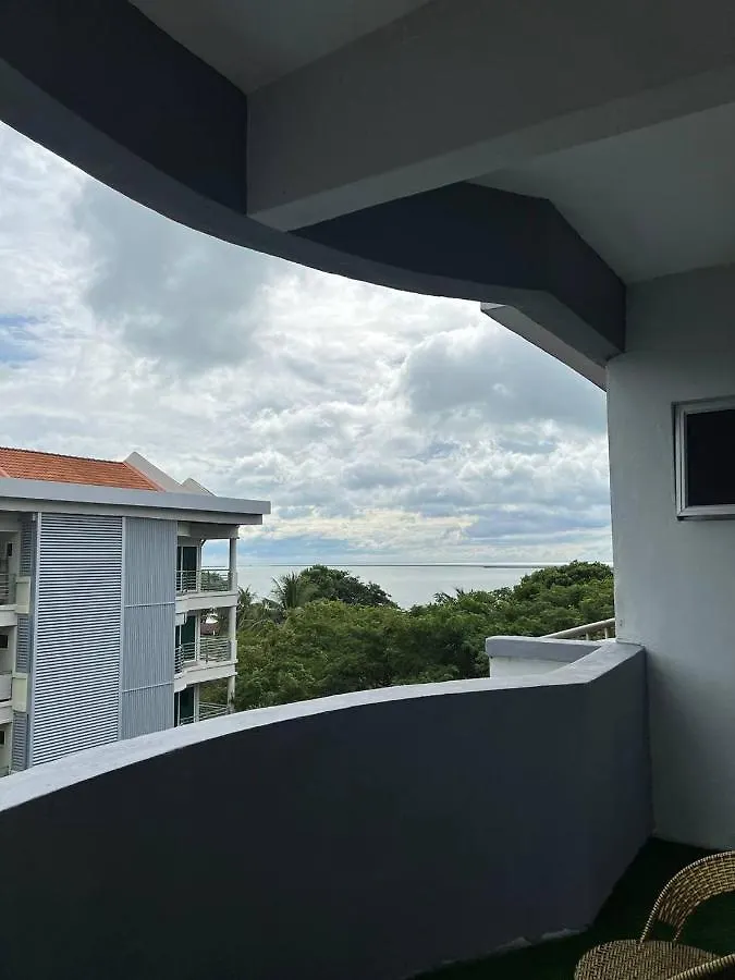 Perdana Serviced Apartment & Resorts Padang Mat Sirat 3*,